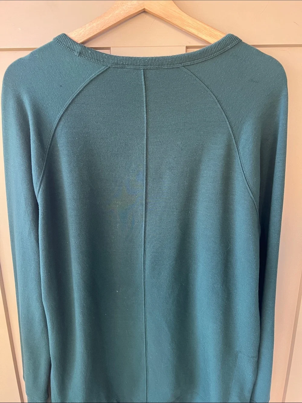 Athleta Sz S Sundown Sweatshirt in Forest Green